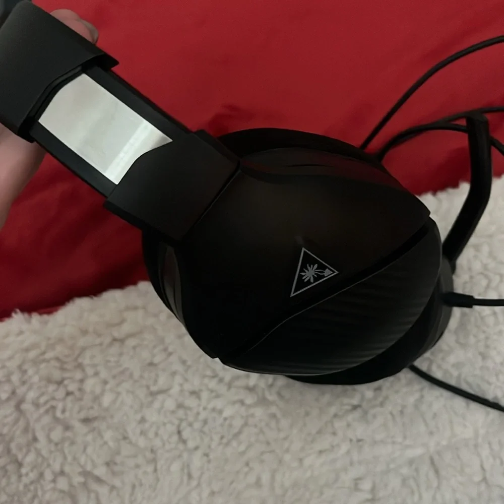 Black Turtle Beach Headset